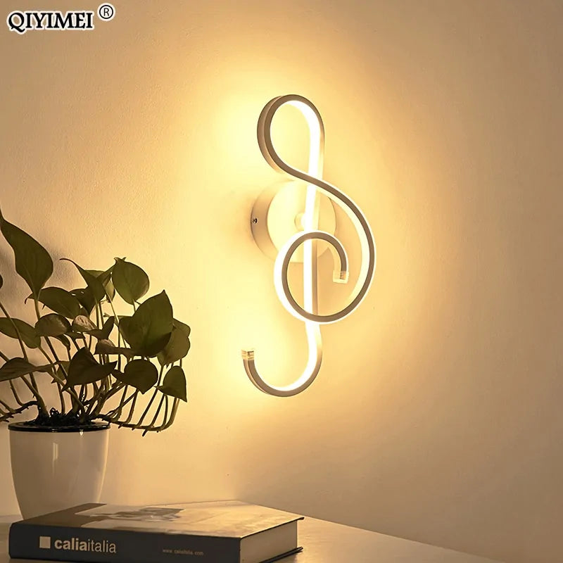 Transform Your Home with Modern Minimalist Wall Lamps and Multi-Panel Paintings