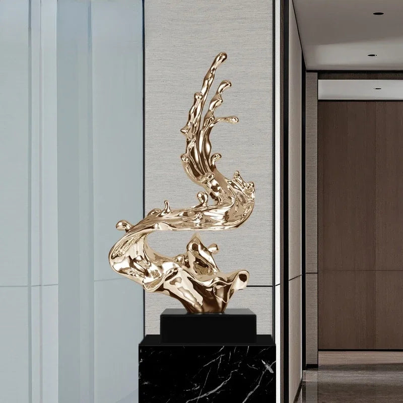 Luxury Spray Large Statue Modern Figurine Nordic Creative Gold Sculpture