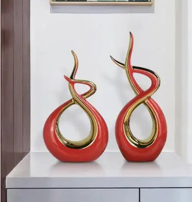 Modern European Ceramic Lover Figurines β Elegant Home Accessories for Artful Living