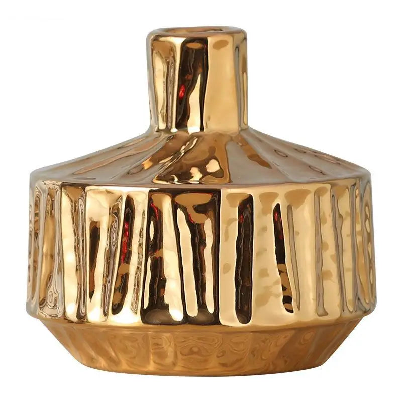 Golden Ceramic Stripe Vase – Elegant Modern Home Accessories for Stylish Décor