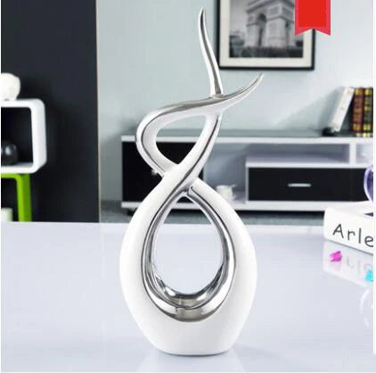Modern European Ceramic Lover Figurines β Elegant Home Accessories for Artful Living