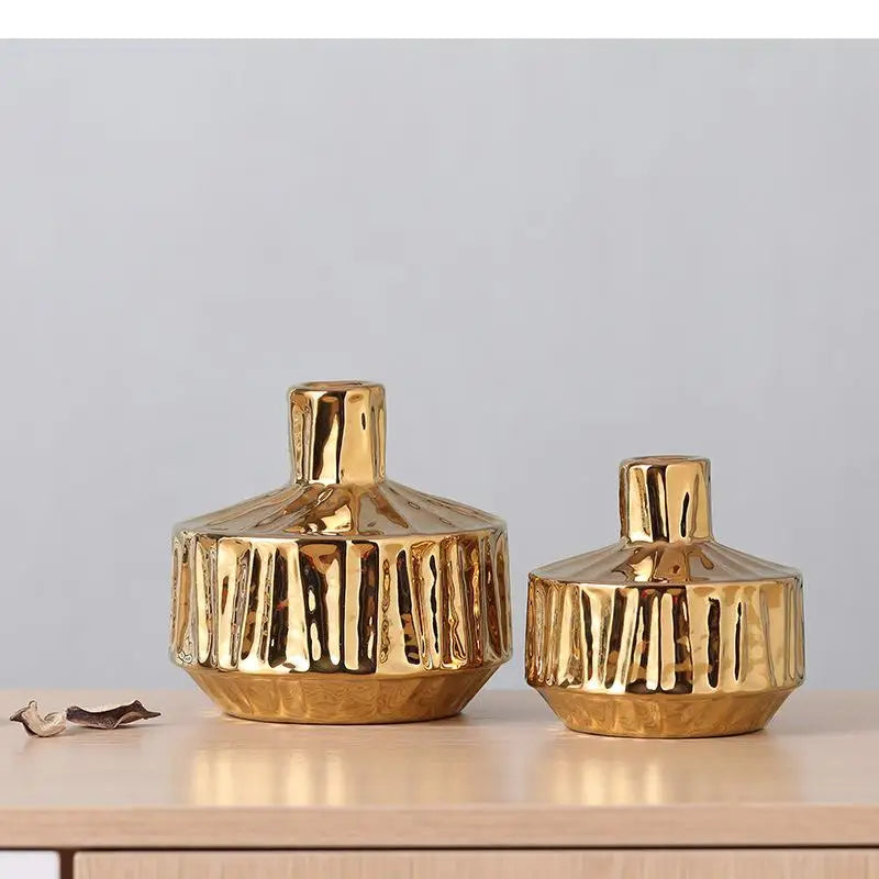 Golden Ceramic Stripe Vase – Elegant Modern Home Accessories for Stylish Décor