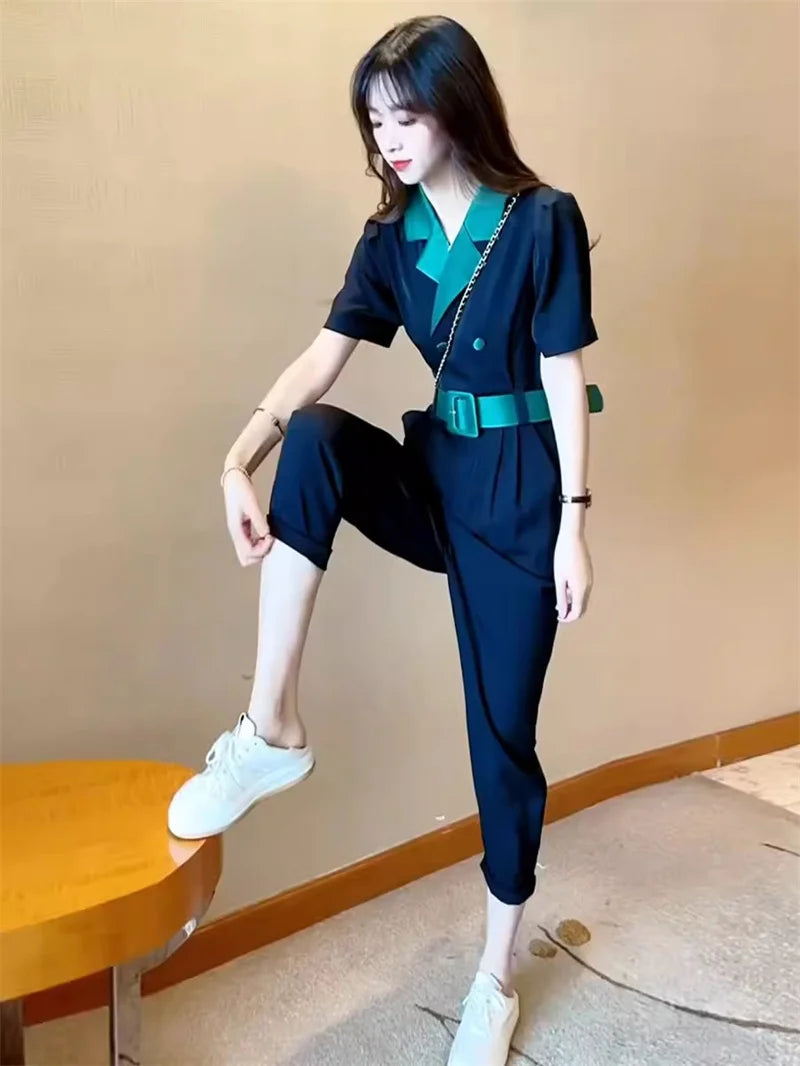 Korean Version of Trendy and Stylish Slim Fitting Waist With Contrasting Color High-end Jumpsuit for Women in the Summer of 2024
