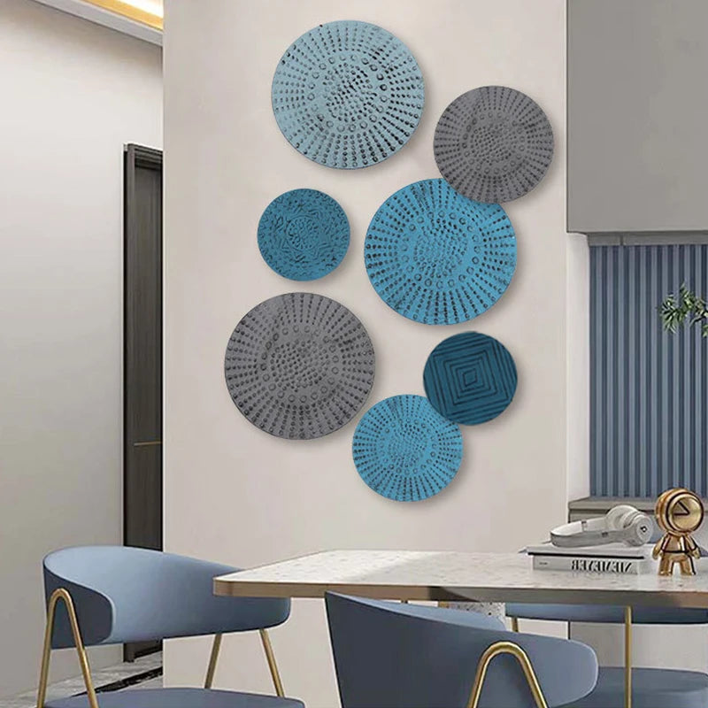 Mediterranean Style Multi-Panel Metal Wall Art – Elevate Your Home Decor with Irregular Disc Design