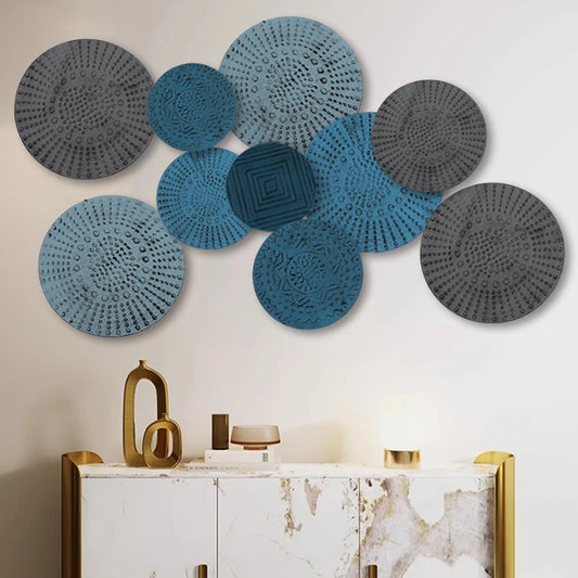 Mediterranean Style Multi-Panel Metal Wall Art – Elevate Your Home Decor with Irregular Disc Design